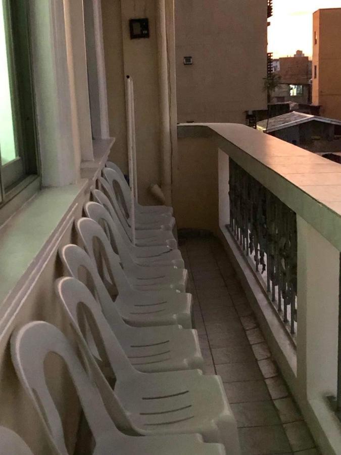 The Mansion - Backpackers Near Airport Daire Manila Dış mekan fotoğraf