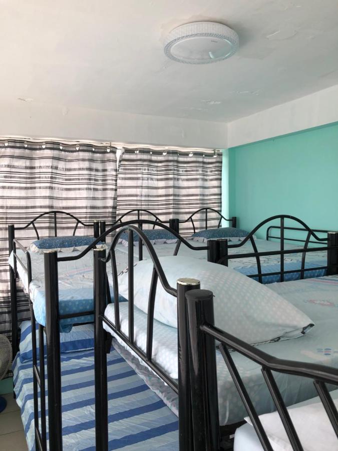 The Mansion - Backpackers Near Airport Daire Manila Dış mekan fotoğraf