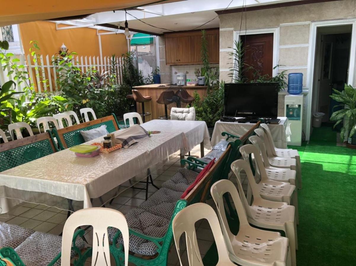 The Mansion - Backpackers Near Airport Daire Manila Dış mekan fotoğraf